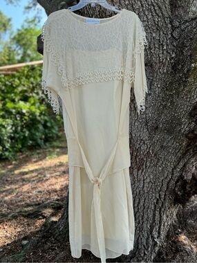 Vintage 80s RARE Jessica McClintock Silk Cream Lace Overlay Maxi Dress.Size L